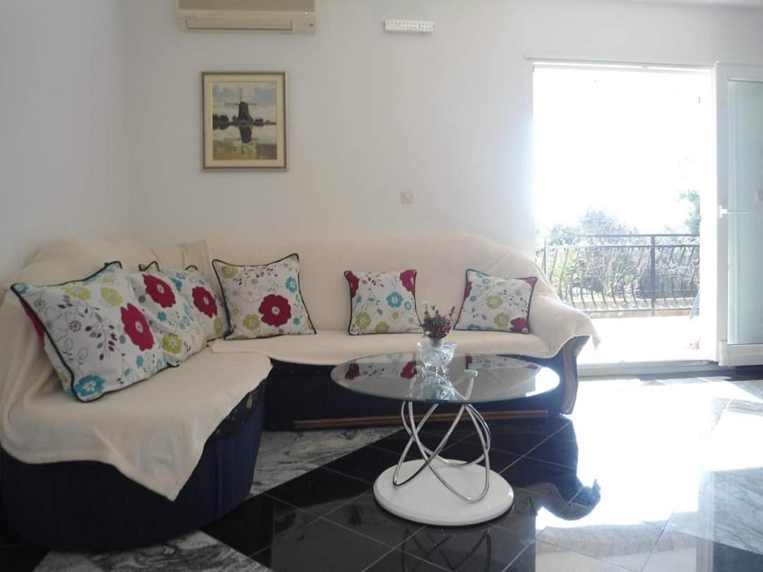 Apartments Slavica Trogir Bagian luar foto