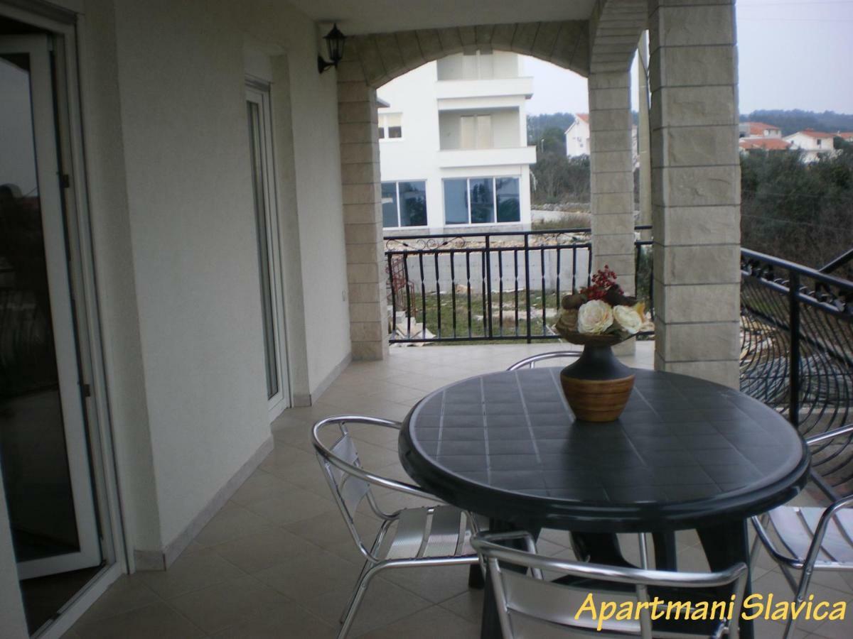 Apartments Slavica Trogir Bagian luar foto