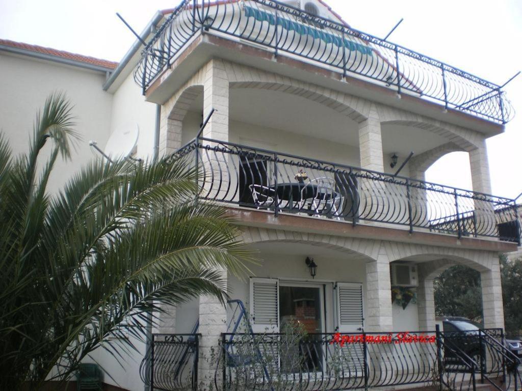 Apartments Slavica Trogir Bagian luar foto